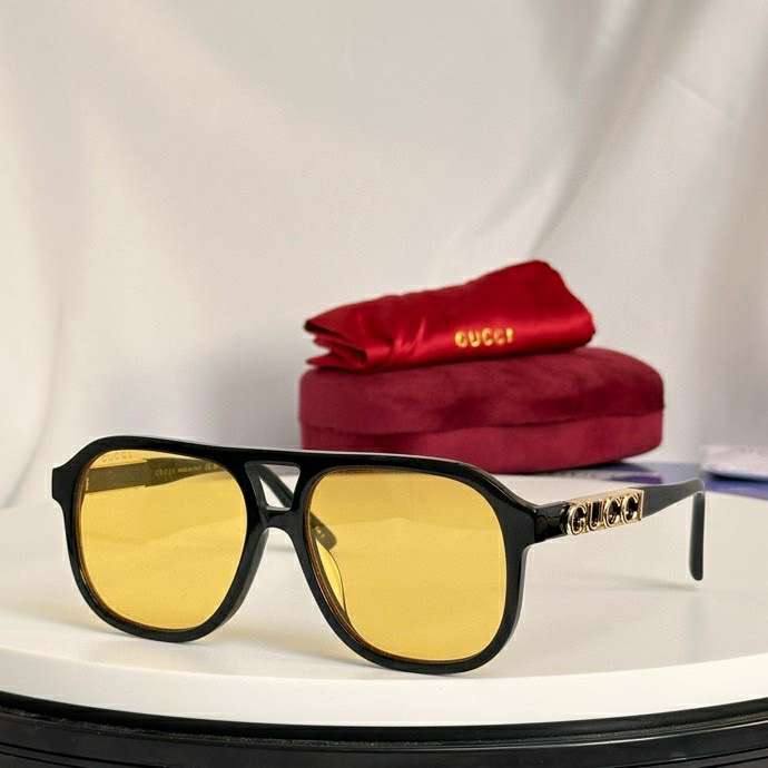 Picture of Gucci Sunglasses _SKUfw56807160fw